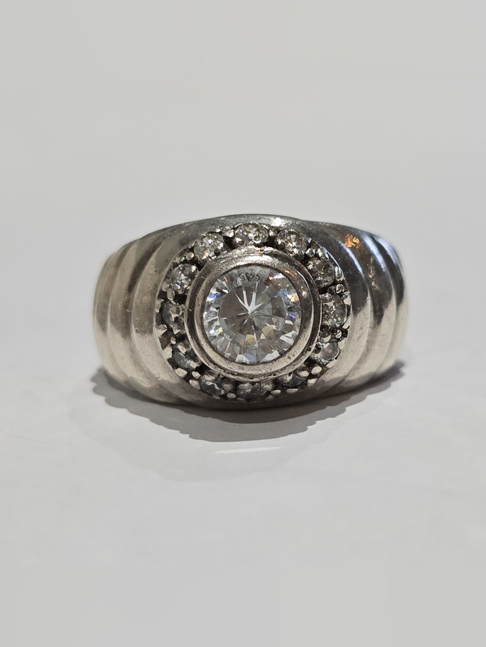 Vintage Estate 925 Sterling Silver CZ Ring